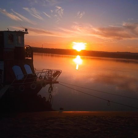 Houseboat Hotel And Nile Cruises Zainoba Асуан Экстерьер фото